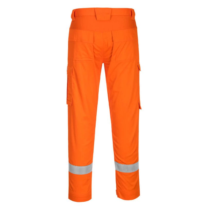 Fire outlet retardant trousers